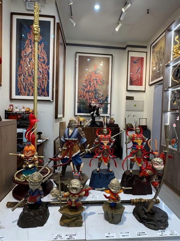 小米系铜师傅、万达系52TOYS接连港股IPO中国潮玩文创产业加速驶入资本快车道(图1)