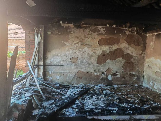 连续发生两起家用电器线路故障火灾(图4)