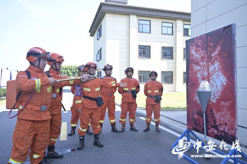 星空体育：助推地方灭火能力共筑森林安全屏障(图7)