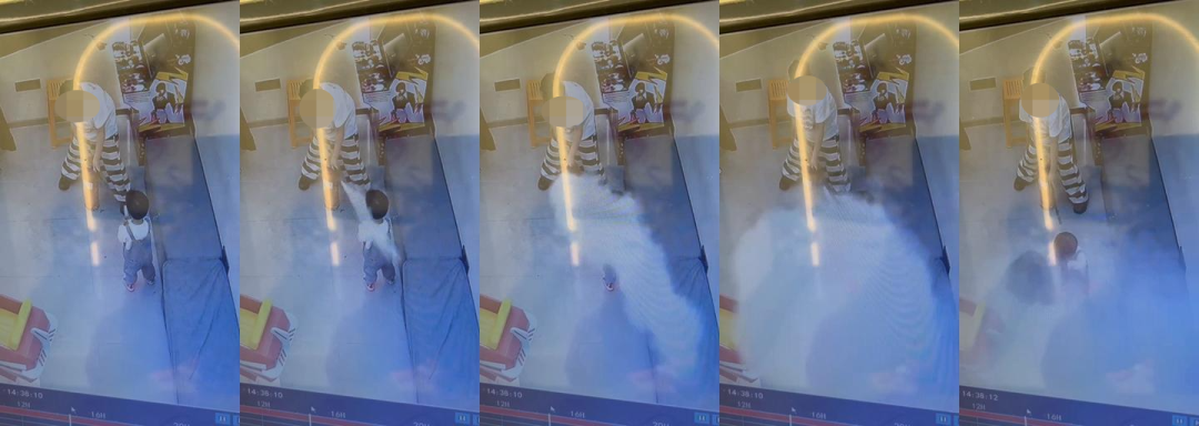 揪心！2岁男童遭“熊孩子”拿灭火器直喷面部进ICU(图1)