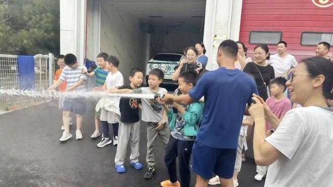 2025暑期儿童关爱｜经开区启动“亦家满风华共启新征程”家庭服务系列活动(图10)