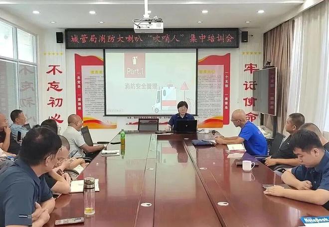 吕梁：宣传进行时教育实训两手硬绷紧消防“安全弦”(图2)