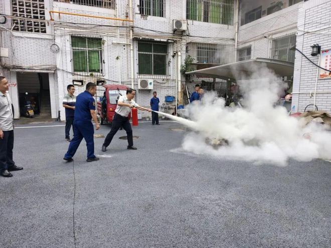 大英大队深入司法局开展“进机关”消防安全培训(图5)