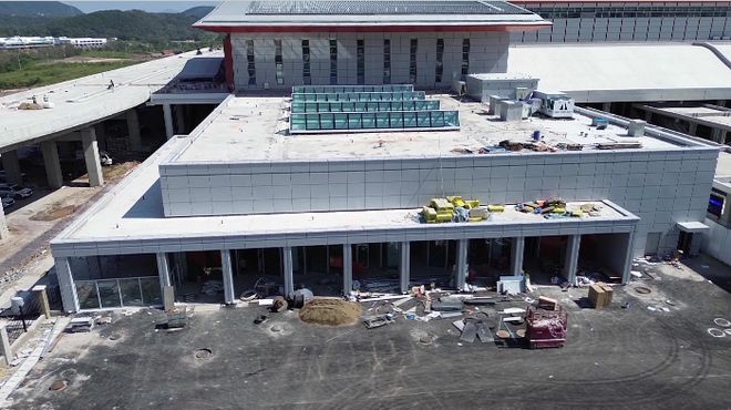 通化高铁综合客运枢纽重要组成部分——通化长途客运站建设进入尾声(图1)