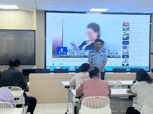 铂悦社区：VR体验+反诈消防宣讲让安全知识“活”起来(图1)