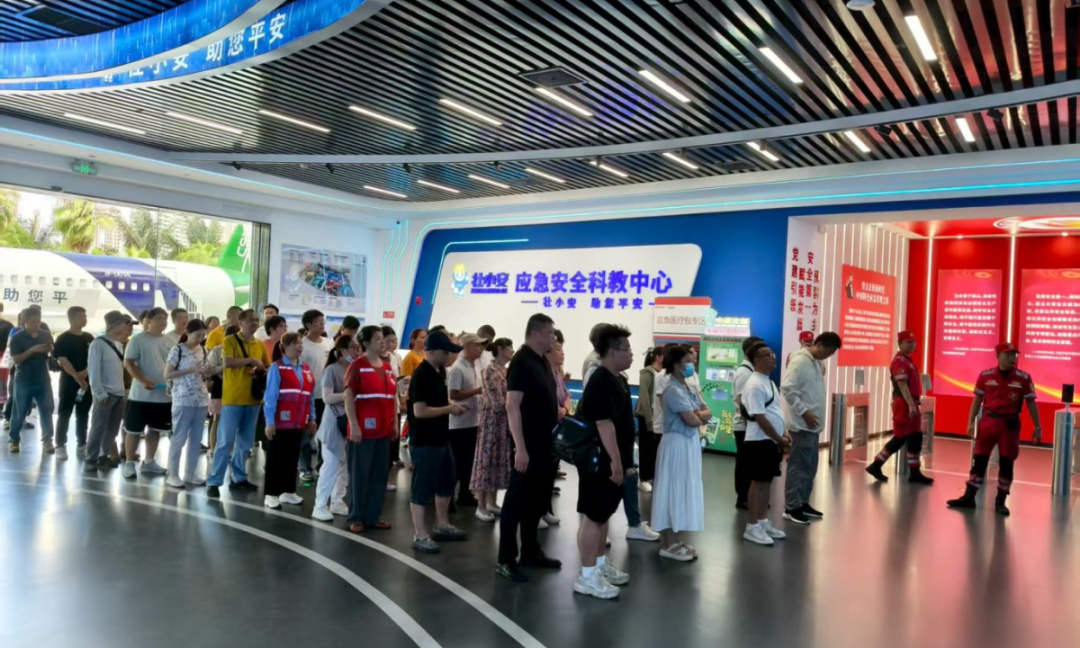 星空体育：西乡塘区开展志愿者应急安全培训筑牢公共安全防线(图1)