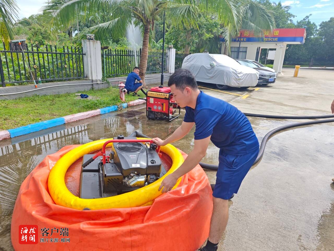 陵水消防大队开展防御“桦加沙”装备器材检查(图1)