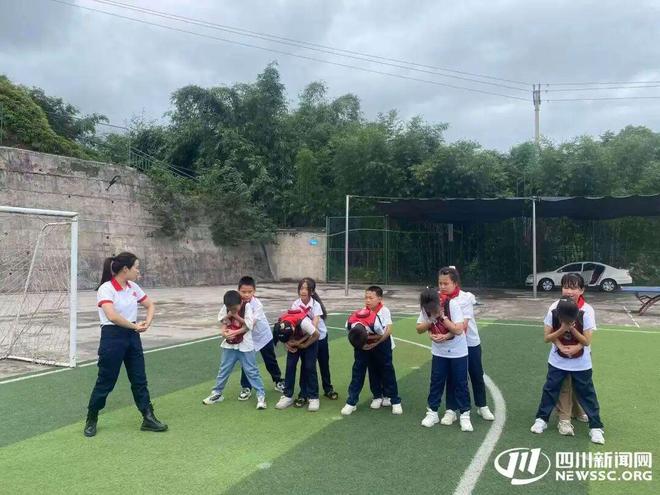 “致美四川”防灾减灾科普走进泸州叙永县让“安全”深入人心(图5)