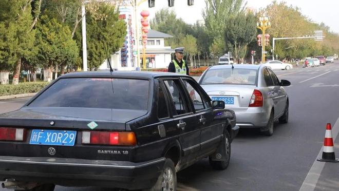 星空体育网站：节日我在岗国庆中秋“不打烊”：用责任与使命筑牢群众平安防线(图6)