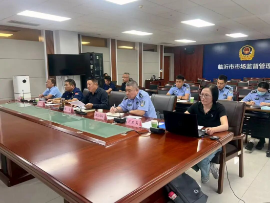 星空体育网站：深化技术支撑筑牢安全防线青岛市质检院赴临沂市开展灭火器标准宣贯(图1)