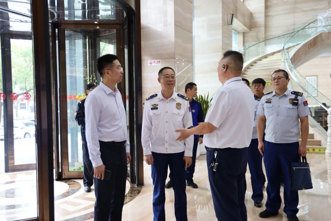 娄底市消防救援支队开展消防安全检查(图1)