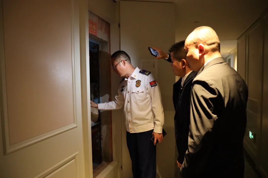 娄底市消防救援支队开展消防安全检查(图2)