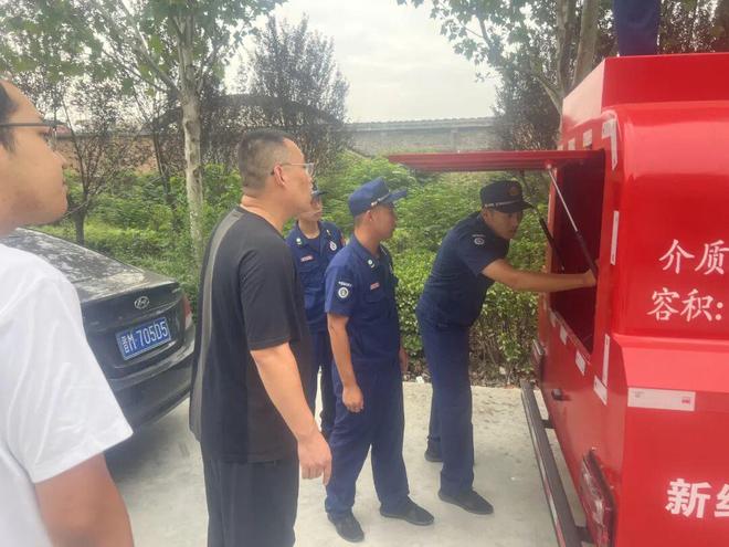 新绛县林业局深入部分镇开展防灭火设备实操培训(图4)