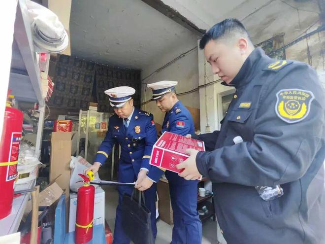 西塞山区开展消防产品专项检查严防“问题产品”上岗(图1)