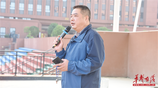 长沙现代商贸学校开展消防紧急疏散演练(图4)