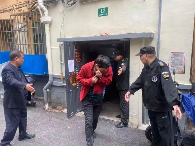 筑牢安全防线守护美好家园——虹房集团下属企业安全行动纪实(图3)