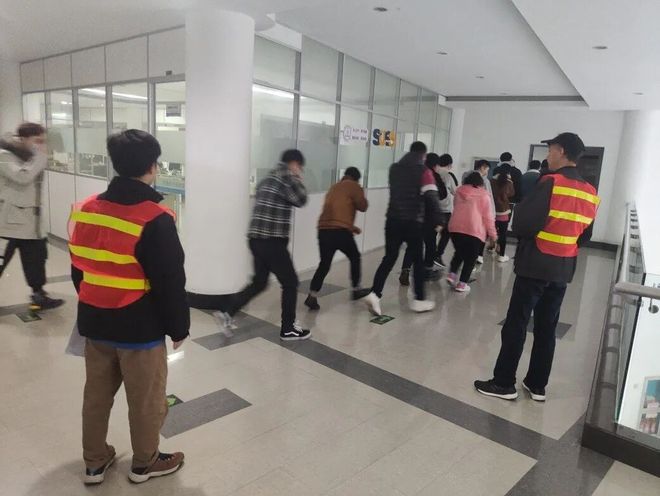 星空体育网站：佛山“119”宣传月来啦！这些好玩又实用的活动邀你一起守安全～(图8)