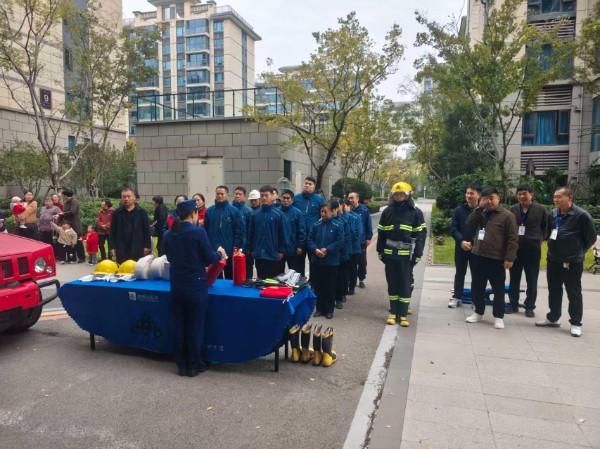 睢阳区古宋街道开展消防宣教活动安全知识“干货”送到居民家门口(图1)