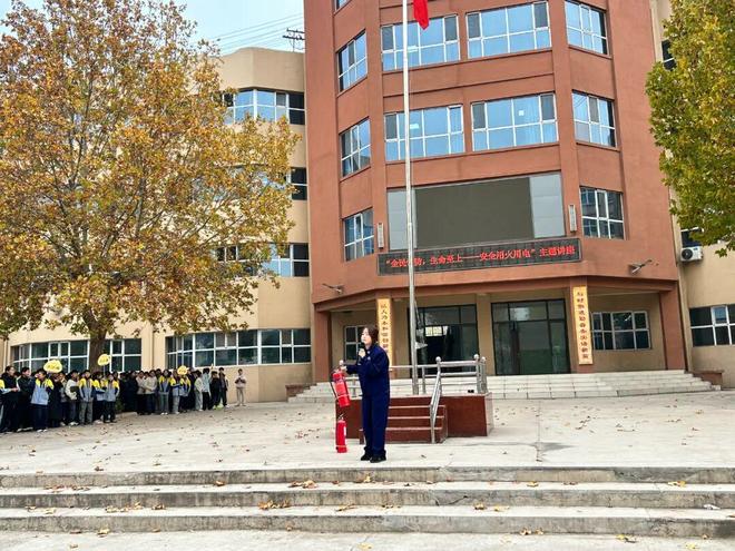 运城消防走进学校、幼儿园持续开展一系列特色科普培训演练活动(图3)