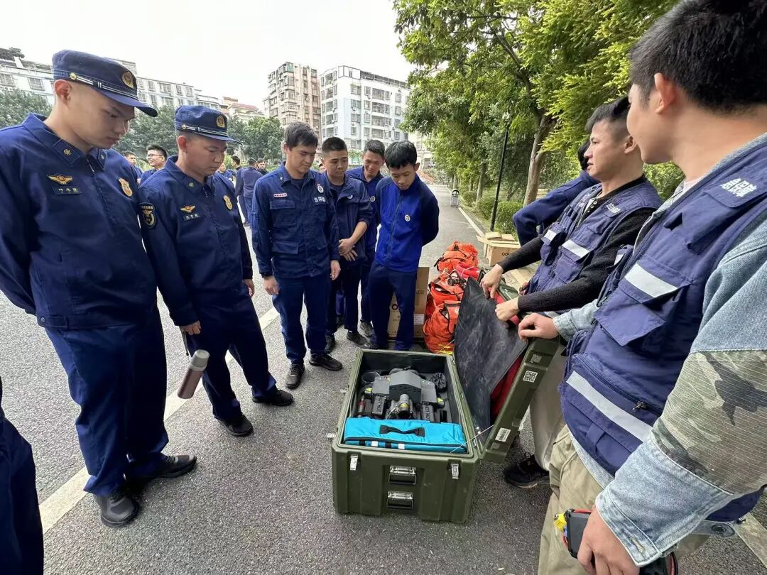 云浮市开展森林防灭火装备及技能培训(图1)