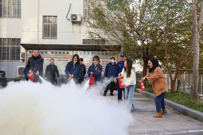 星空体育：荆门消防走进湖北特检院荆门分院开展专题培训(图3)