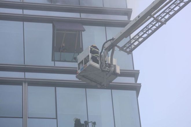 星空体育网站：为安全打call！新津高层建筑灭火救援实战演练举行(图7)