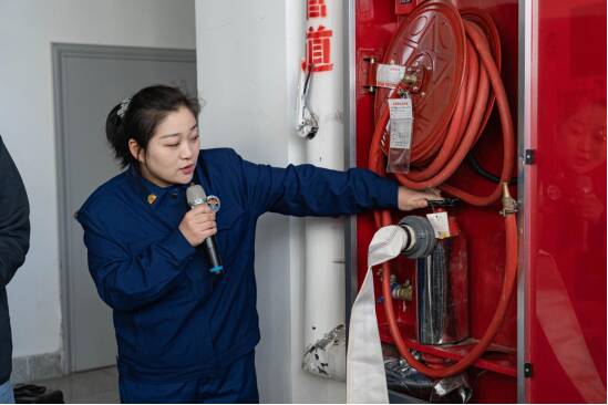 东营消防科普进高校筑牢校园“防火墙”(图2)