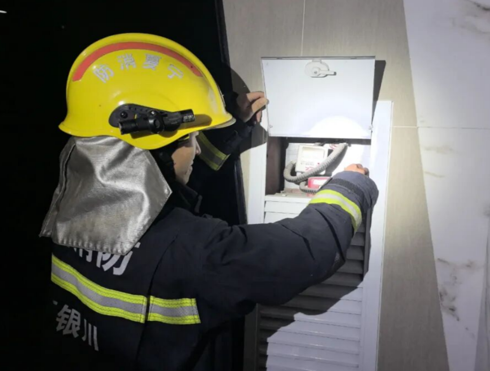 永宁县多方联动开展消防安全专项检查守护平安“再加码”(图1)