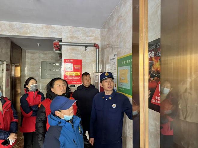 星空体育：筑牢高层“防火墙”！运城消防多措并举守护平安家园(图4)