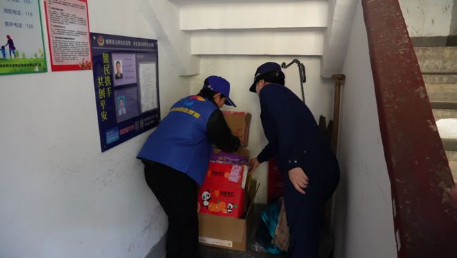 清杂物、增设施、畅通道老旧小区防火从细节做起！(图1)