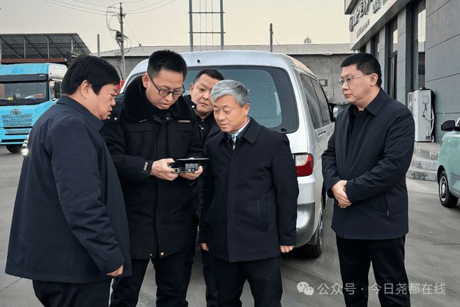 于乐以“四不两直”方式调研重点工作(图1)