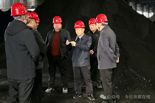 于乐以“四不两直”方式调研重点工作(图2)