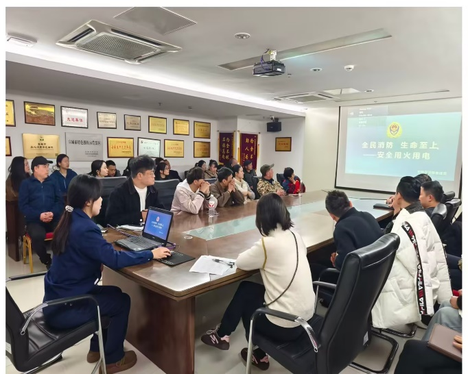 宣城市：富德生命人寿宣城中支积极参与消防安全培训演练活动(图1)