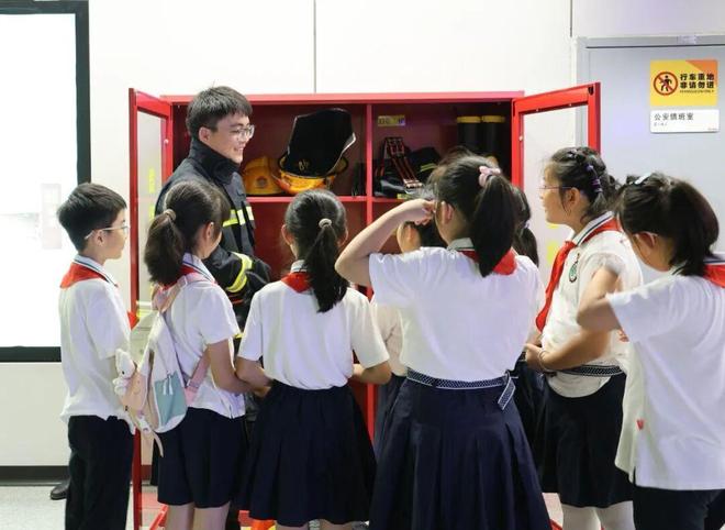 【坐地铁涨知识】小朋友们快来上地铁消防课(图2)